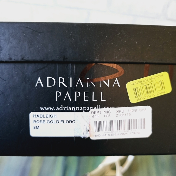 Adrianna Papell Hadleigh Heels - Picture 7 of 7